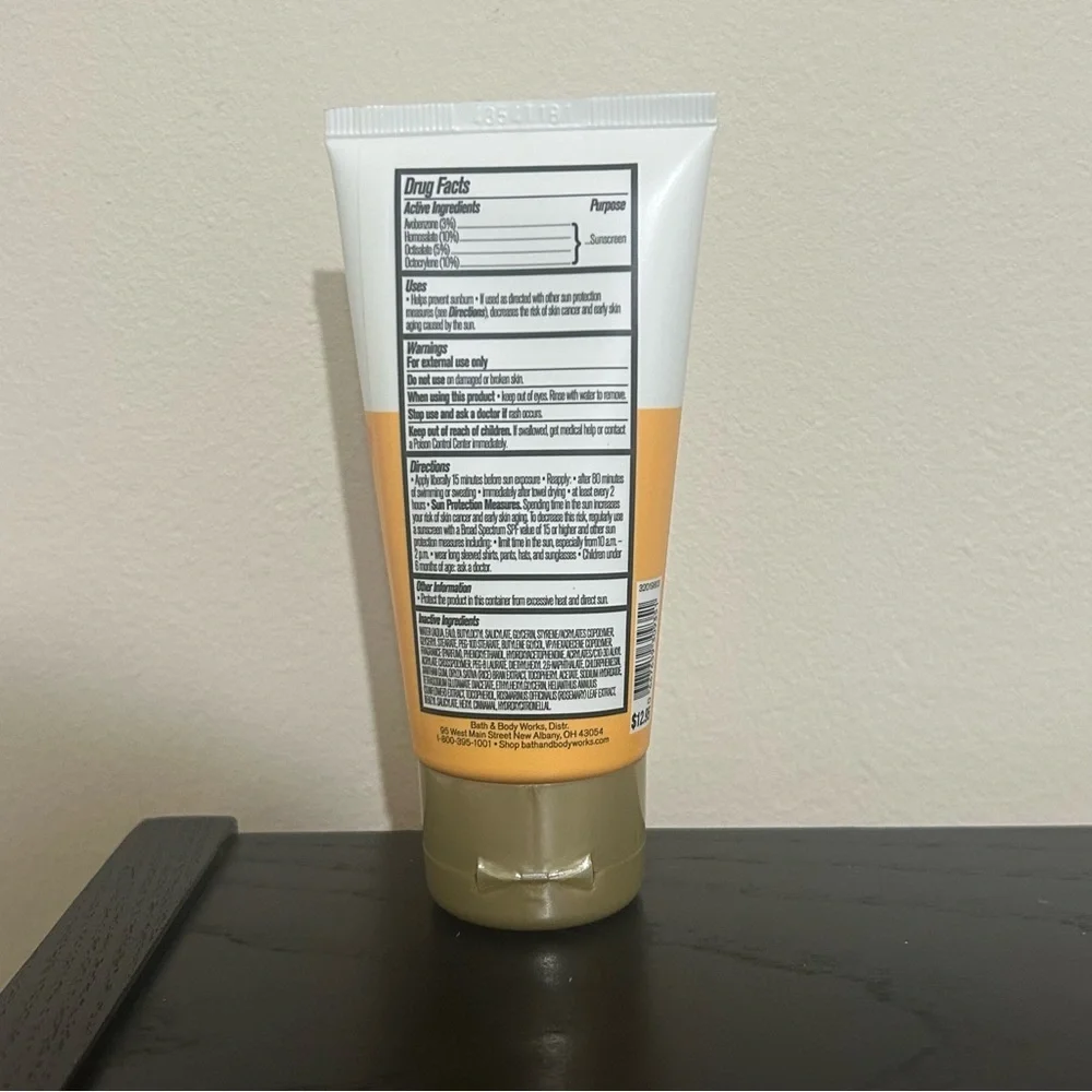 Bath & Body Works Tahiti Isle Travel Size SPF 30 Sunscreen Lotion